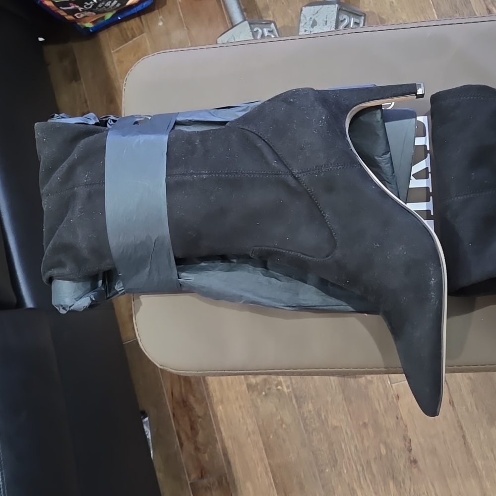 Woman Brand New Calvin Klein thigh high Black Suede Boots size 10M